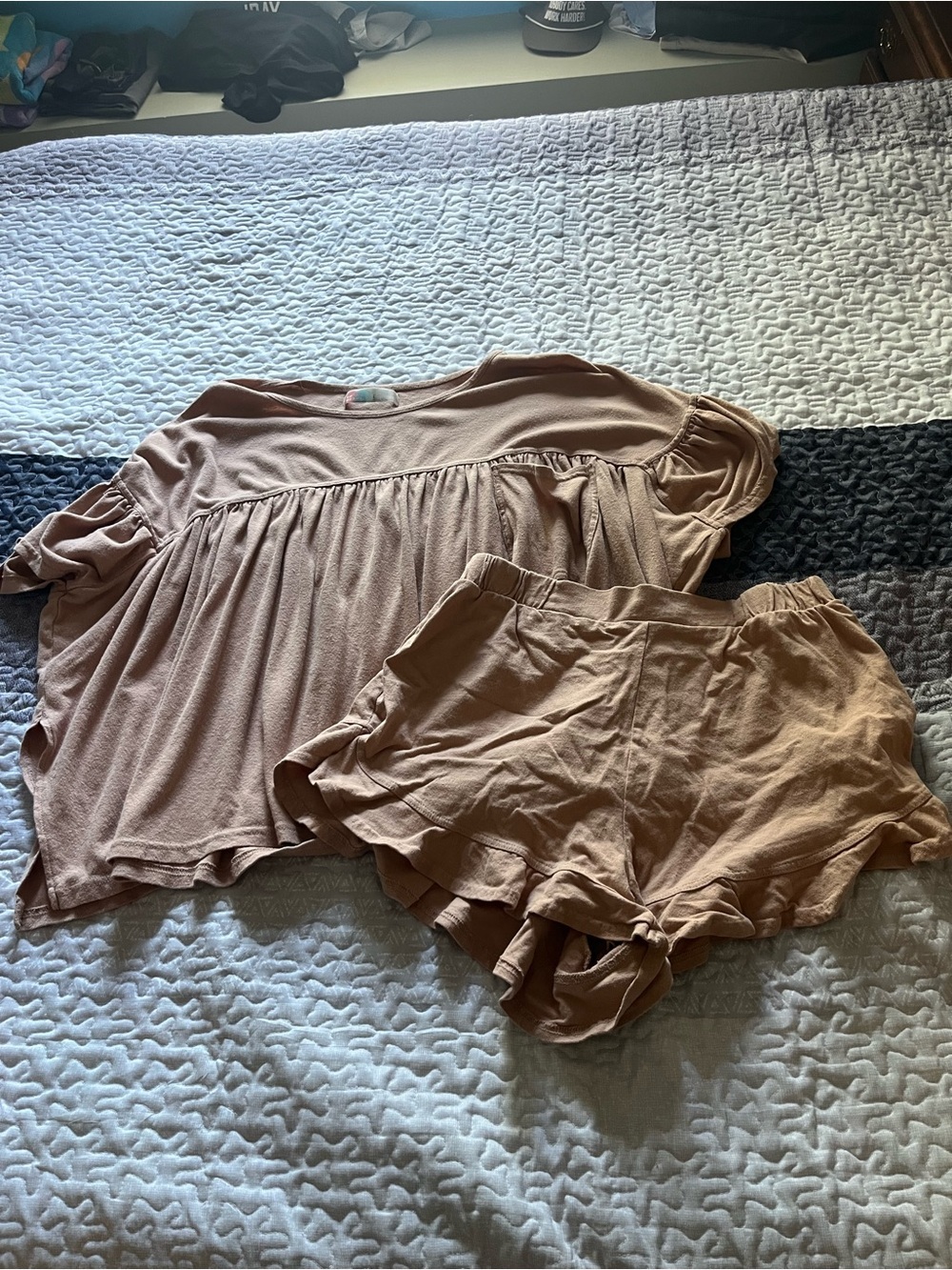 FP Beach Linen Set - Picture 4 of 13